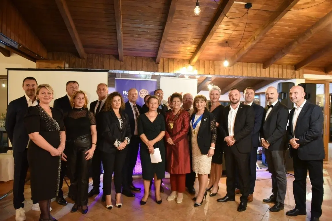 Svečana charter ceremonija Rotary kluba Cazin